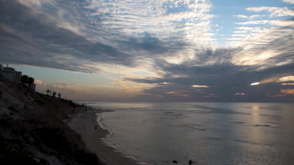 Cloudy sunset above the sea Time-lapse