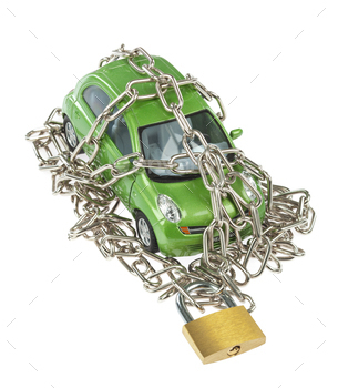 Vehicle security with padlock and chain
