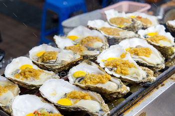 Grill oyster in the street market
