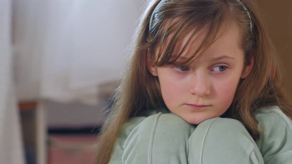 Pensive Girl Close Up alt