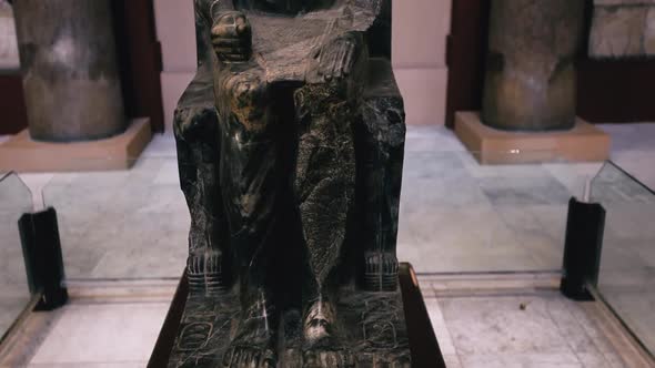 Statues Of Ancient Gods In The Cairo Museum alt