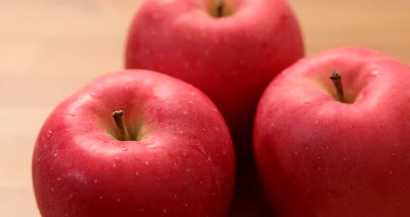 red apple on the table