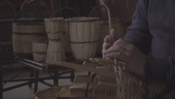 wicker basket making