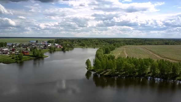 Tremendous Winding River Reflects Green Trees Silhouettes