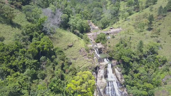 Diyaluma Falls Runs Along Cascades on Slope with Jungles