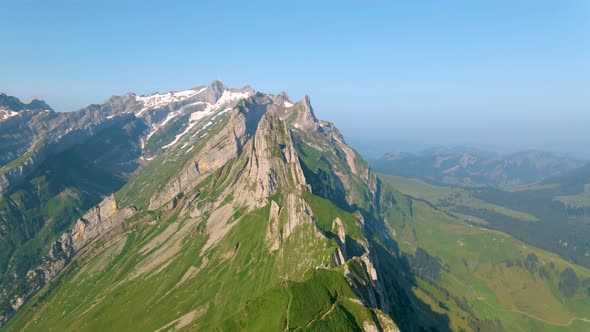 Schaefler Altenalptuerme Mountain Ridge Swiss Alpstein Appenzell Innerrhoden Switzerlandsteep Ridge