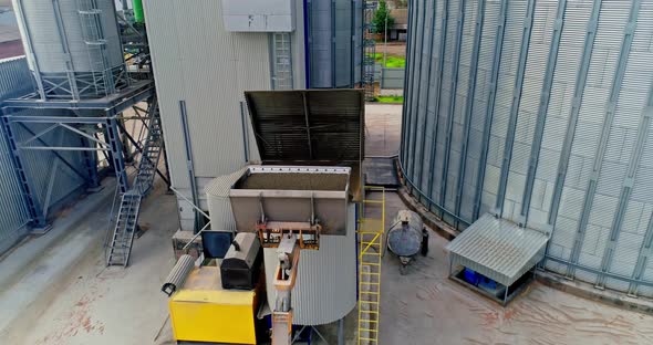 Corn Dryer Silos Inland Grain Terminal