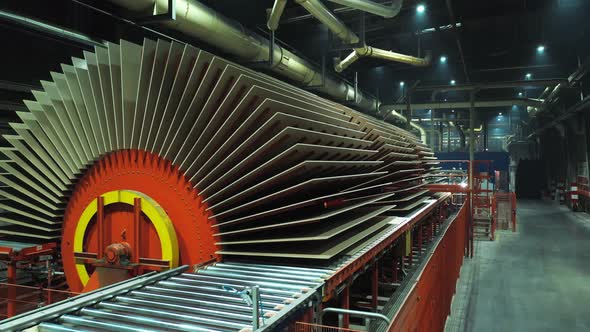 A Conveyor for the Production of MDF at the Factory