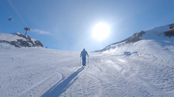 Cross Skiing 