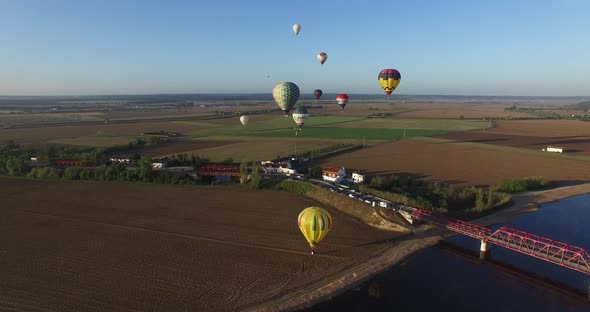 AERIAL: Hot air balloons in Portugal