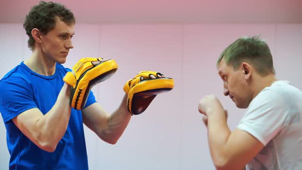 Side View Training in the Boxing Gym