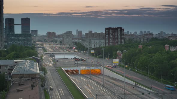 transition from day to night with a view of Leningradsky Prospekt in Moscow