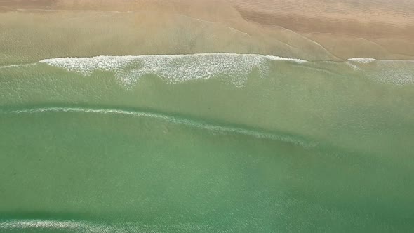 Relaxing Waves On a Beach