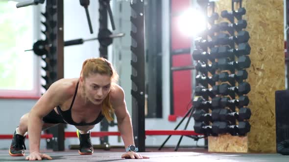 Girl in Crossfit Training