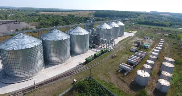 Metal Grain Elevator