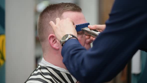 Men's Haircut in Barbershop