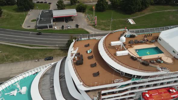 Cruise ship and the city