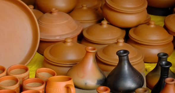 Street Market Exhibition of Handmade Pots, Jars, Ceramic Products, Souvenirs. Udaipur, Rajasthan