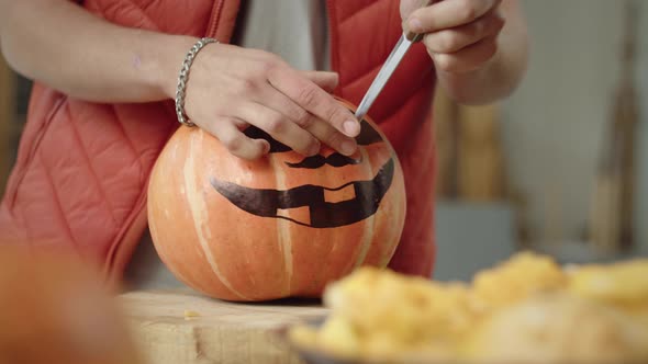 A Closeup Creation Process of a Pumpkin