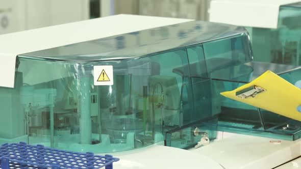 Slow-motion Shooting of a Laboratory Centrifuge