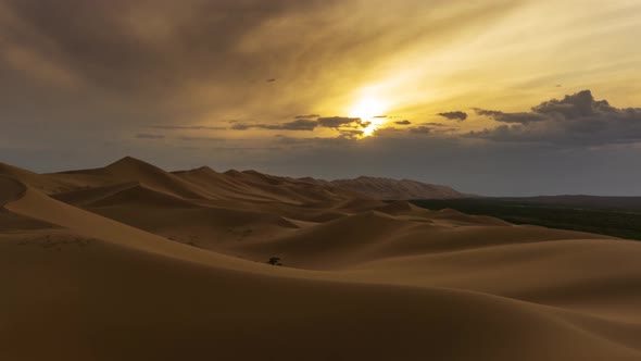 Beatiful Landscape in Desert at Sunset Timelapse