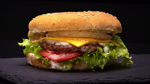 Hamburger With Cheddar Cheese