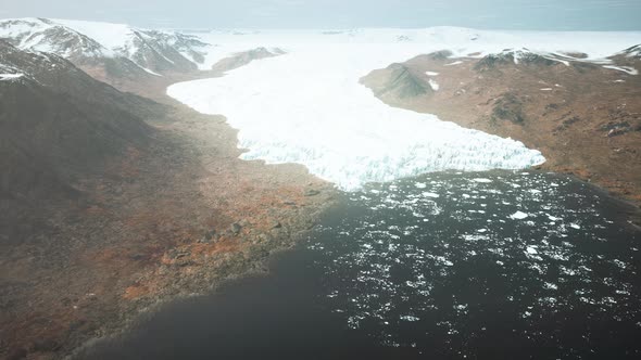 Alaska Glacier in Mountains Landscape