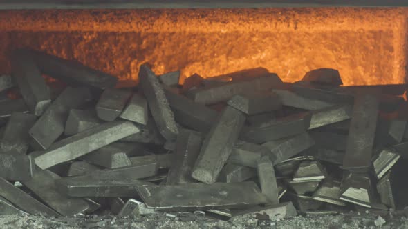 blast furnace for aluminum smelting