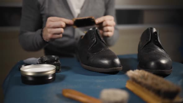Male Cobbler Explains How To Care for Shoes