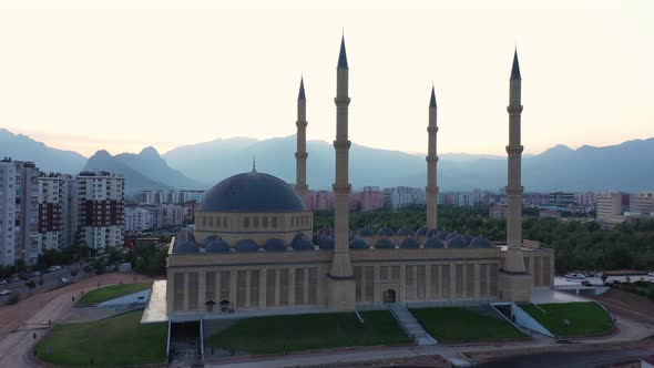 Blue Mosque in the Modern City of Turkey