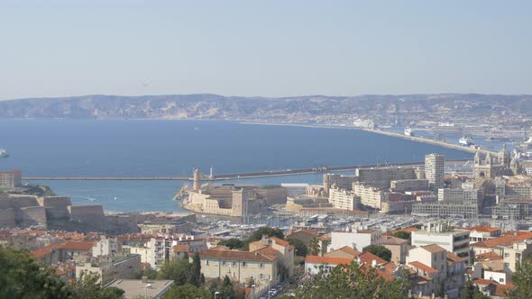 Panoramic view of the city of Marseille