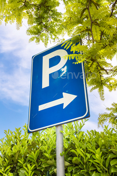 Free parking signal