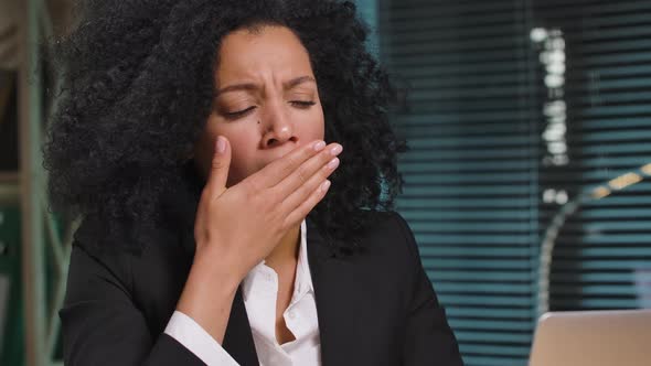 Portrait of Tired African American Woman Closes His Eyes and Falls Asleep