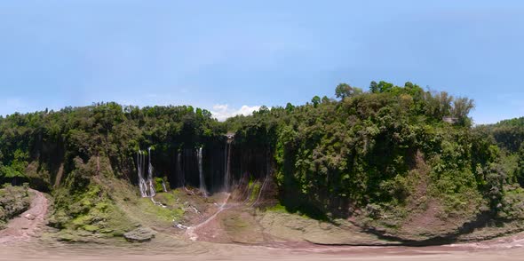 Beautiful Tropical Waterfall. Vr360 Coban sewu, ndonesia