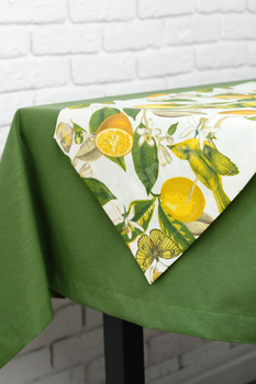 Green Tablecloth With Tropical Leaf Pattern Runner