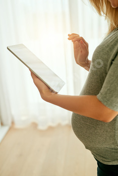 This is a must-have app for mommies-to-be