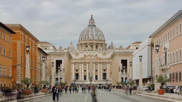 Time Lapse of St Peters Basilica in Vatican City