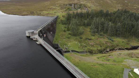 Drone shot of a dam and a lake in Northern Ireland