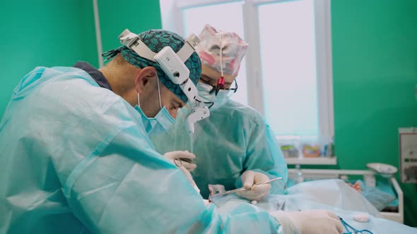 Surgical process in the operating room