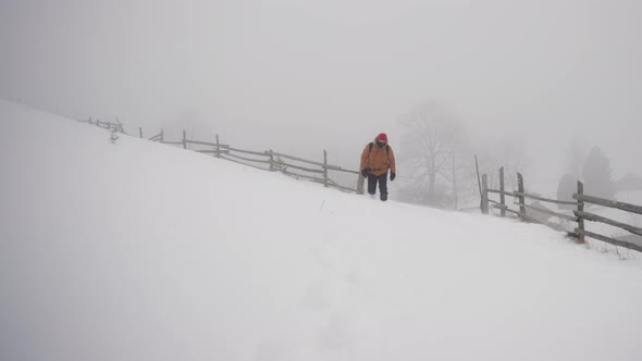 Tourist Got Into a Very Heavy Snowfall and Strong Wind