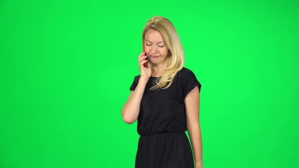 Girl Goes and Speaks on the Phone, Gestures Her Hands and Sighs From Misunderstanding. Chroma Key