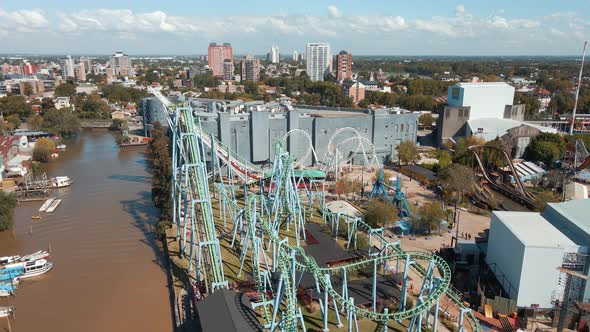 The Challenge Roller Coaster Ride At Parque de la Costa In Tigre City, Buenos Aires, Argentina. - ae