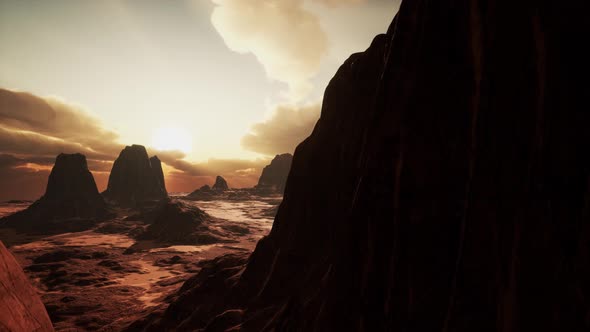 Amazing Sandstone Formations in Famous Sunset at Monument Valley alt