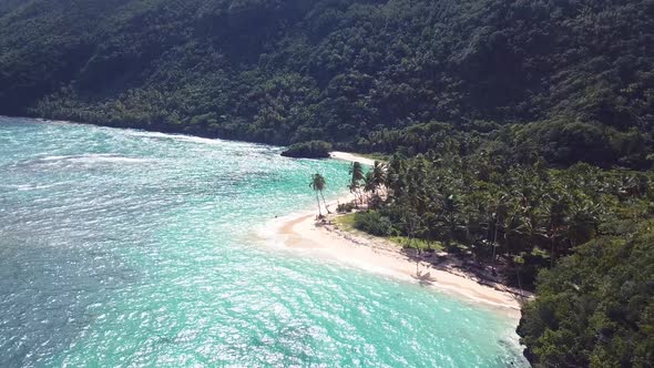 4k 24fps Drone Shoot Of Virgine Beach In The Mountains And People Walking In The Beach