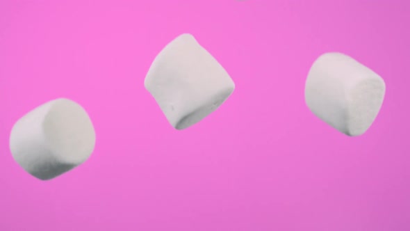 Marshmallow, Slow Motion