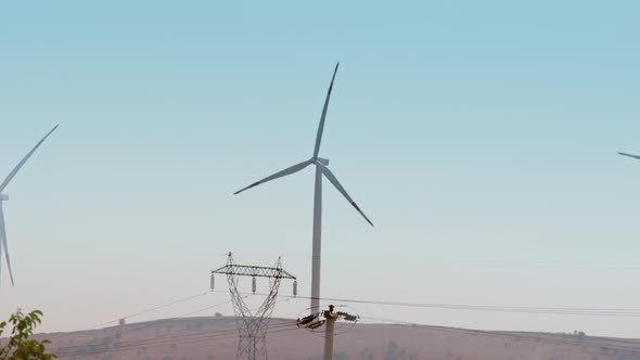 Wind Turbine (4K)