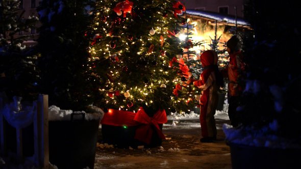 Kids Near Christmas Tree 01