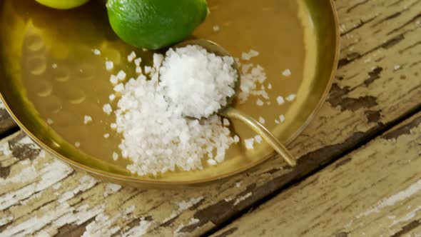 Salt and lime in a plate 4k