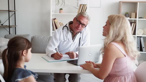 Child Healthcare Pediatrician Checkup Sick Girl