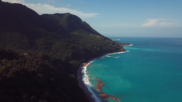 4k 30 Fps Dron Shoot Of Miuntains In The Caribbean Beach With Tropical Colors